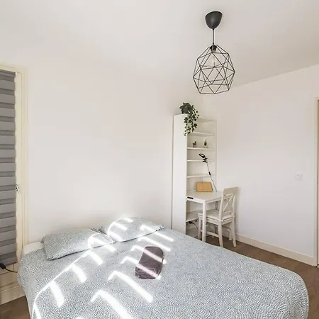 Spacieux Avec Terrasse Privative A - Fr-1-870-7 * 兰斯
